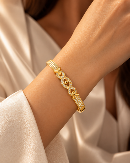 Golden Infinity Sparkle Bracelet