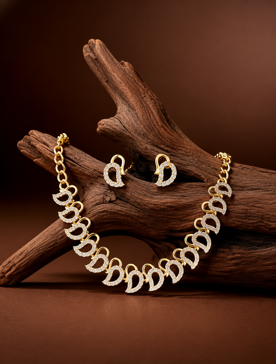 Golden Mango Motif Necklace Set