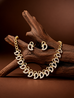 Golden Mango Motif Necklace Set