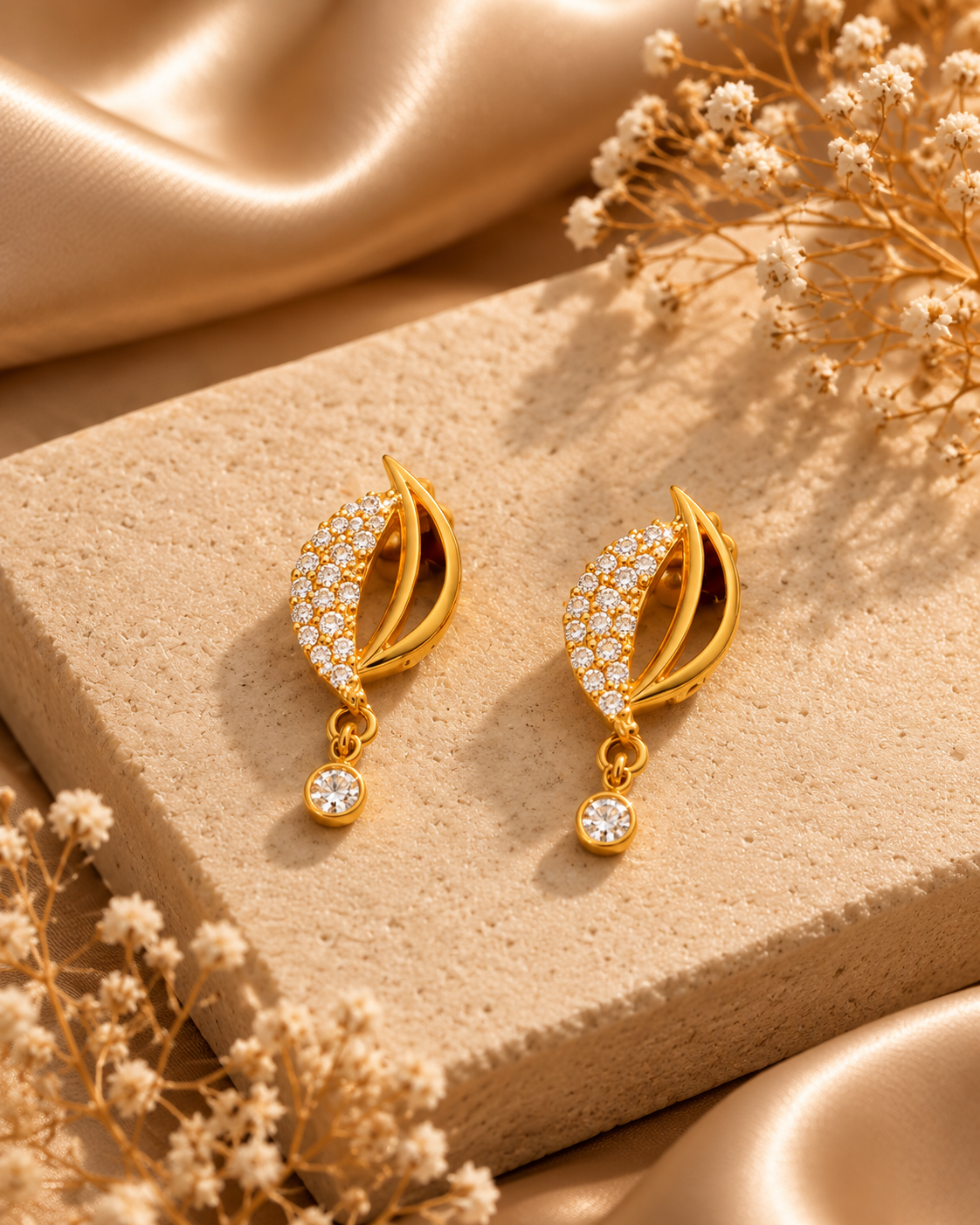 Golden Leaf Drop Necklace Set